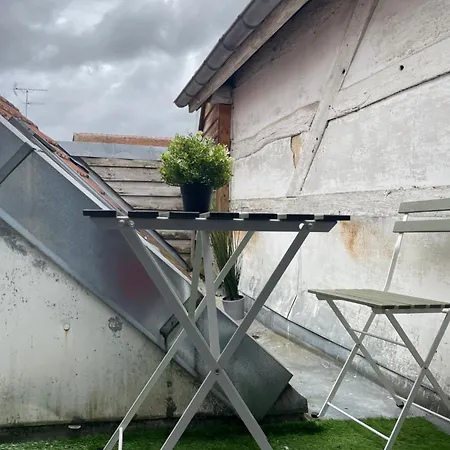 Saint-remy Apartment