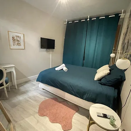 Saint-remy Apartment